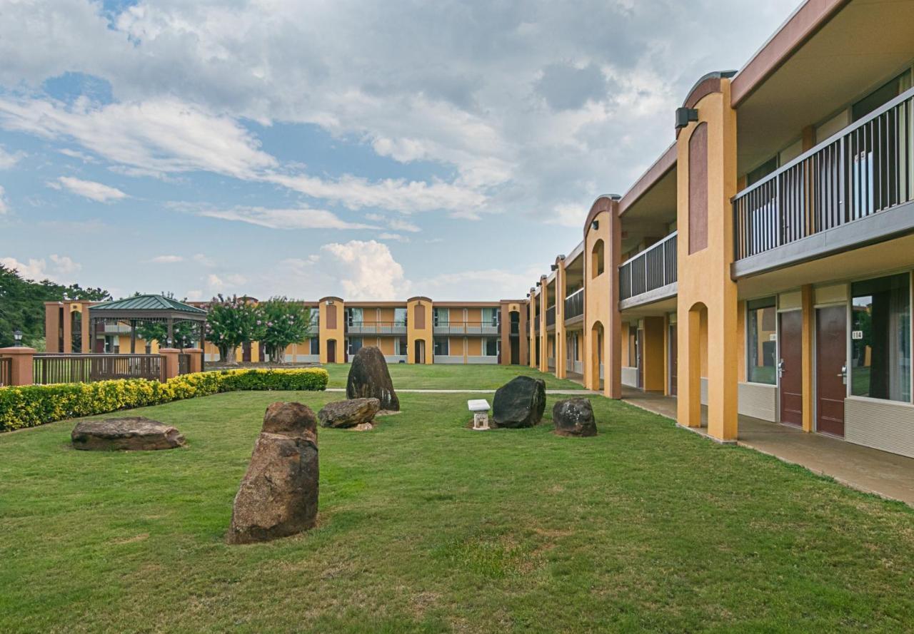 Red Roof Inn Forsyth Zewnętrze zdjęcie