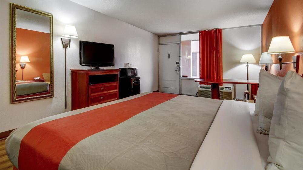 Red Roof Inn Forsyth Zewnętrze zdjęcie