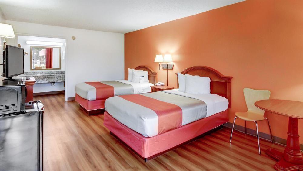 Red Roof Inn Forsyth Zewnętrze zdjęcie